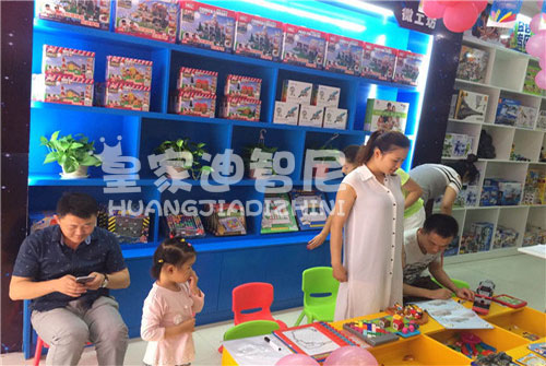 生涯中常见的几种儿童玩具