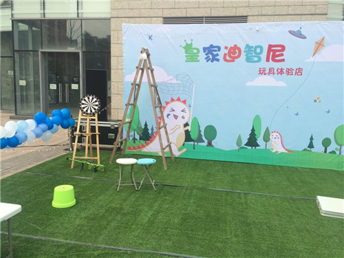 玩具租赁店订货应遵照什么?