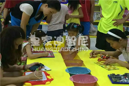 怎样掌握住儿童玩具加盟商机