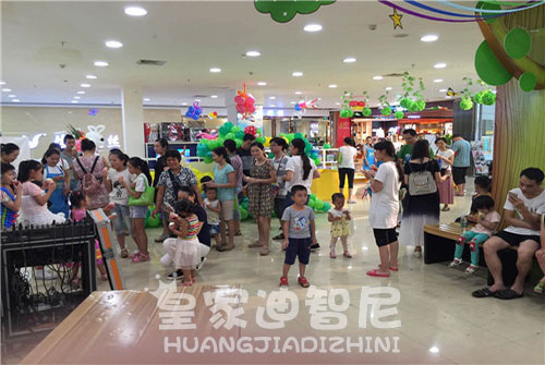 儿童玩具店加盟优势 -加盟动态-皇家0033990威尼斯儿童玩具店加盟官网