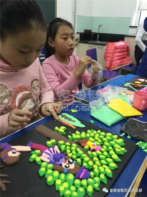 皇家0033990威尼斯玩具加盟体验店，，，带孩子远离危险的玩具