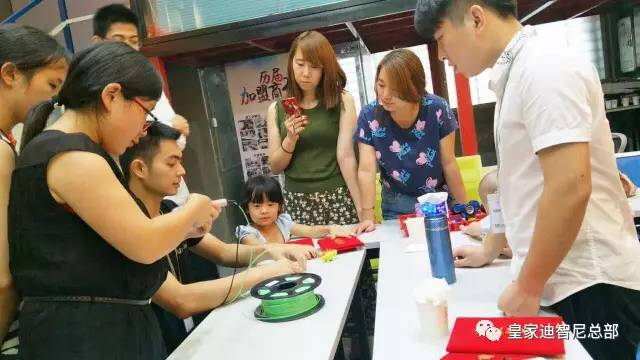玩具加盟-加盟动态-皇家0033990威尼斯儿童玩具店加盟官网