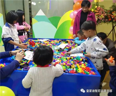 玩具加盟-品牌动态-皇家0033990威尼斯儿童玩具店加盟官网