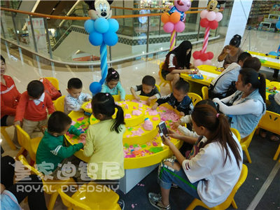 在什么地方开玩具加盟店？？？？？？
