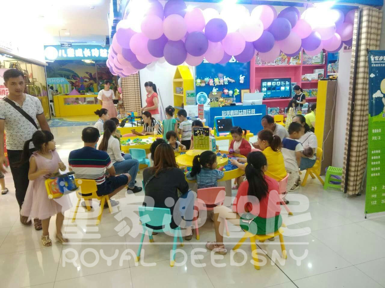 皇家0033990威尼斯-吸引小孩