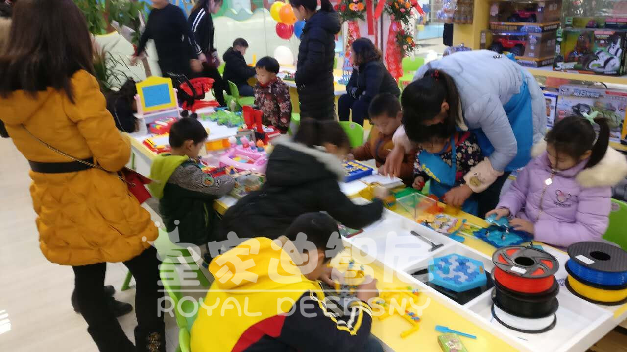皇家0033990威尼斯-玩具租赁店推广
