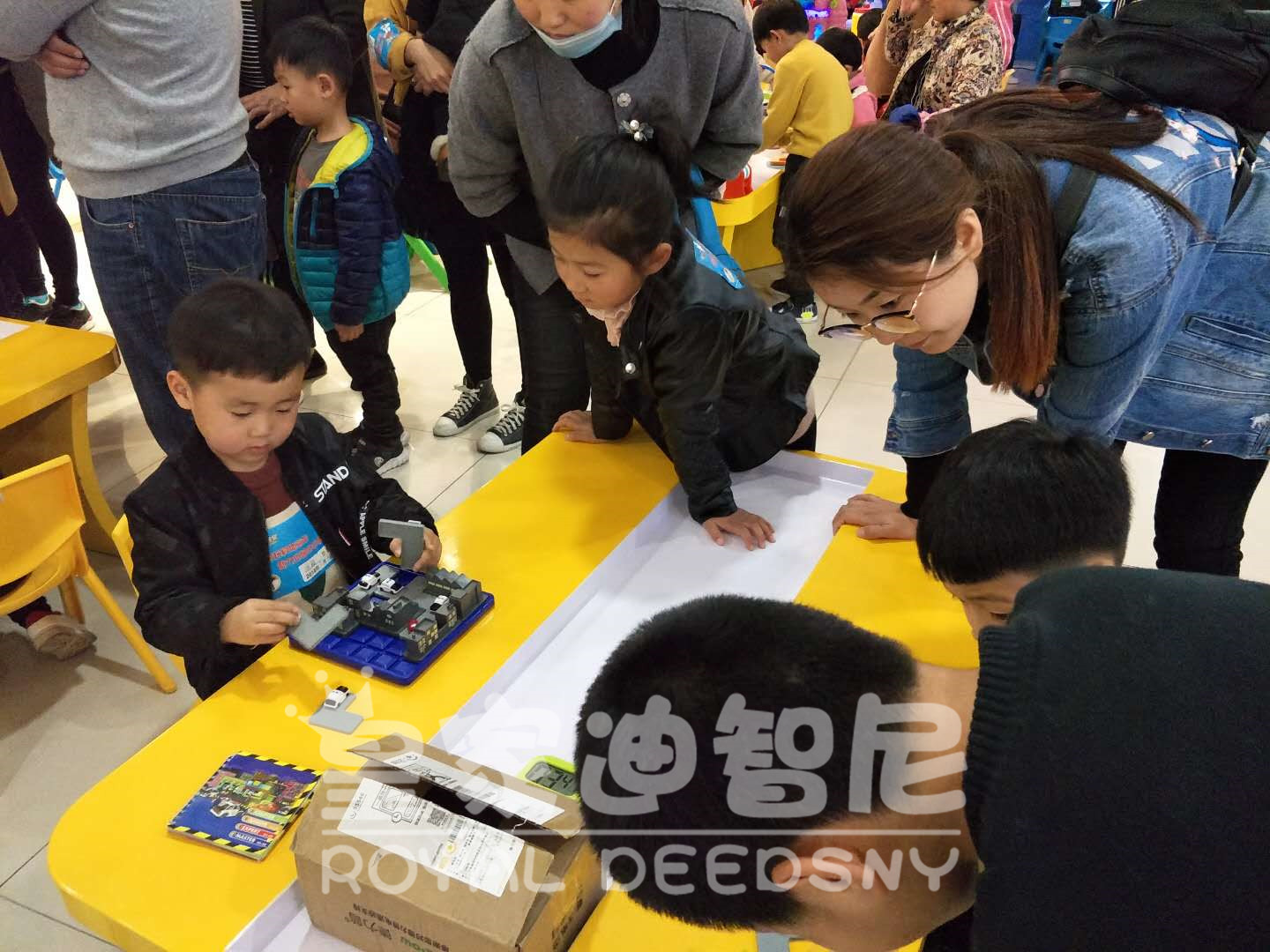 玩具加盟店 - 行业动态-皇家0033990威尼斯儿童玩具店加盟官网