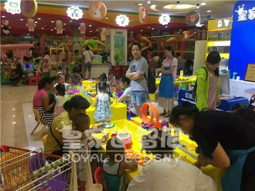 儿童玩具店加盟优势 -加盟动态-皇家0033990威尼斯儿童玩具店加盟官网