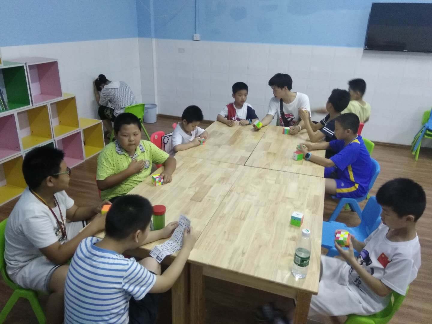  皇家0033990威尼斯玩具店魔方玩法火热报名，，，，，，从小学头脑