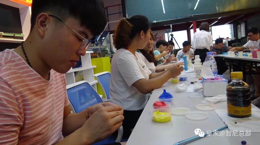 皇家0033990威尼斯最新一批儿童玩具加盟商胜利启航 - 品牌资讯 - 皇家0033990威尼斯官网-玩具店加盟|益智玩具加盟|儿童玩具加盟店