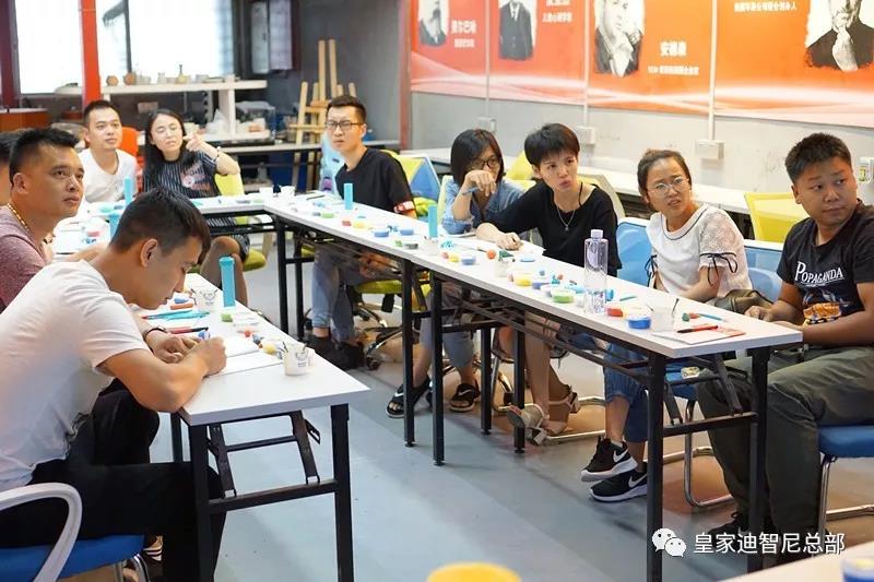 皇家0033990威尼斯带你走进玩具店的黏土课！ - 品牌动态 - 皇家0033990威尼斯官网-玩具店加盟|益智玩具加盟|儿童玩具加盟店
