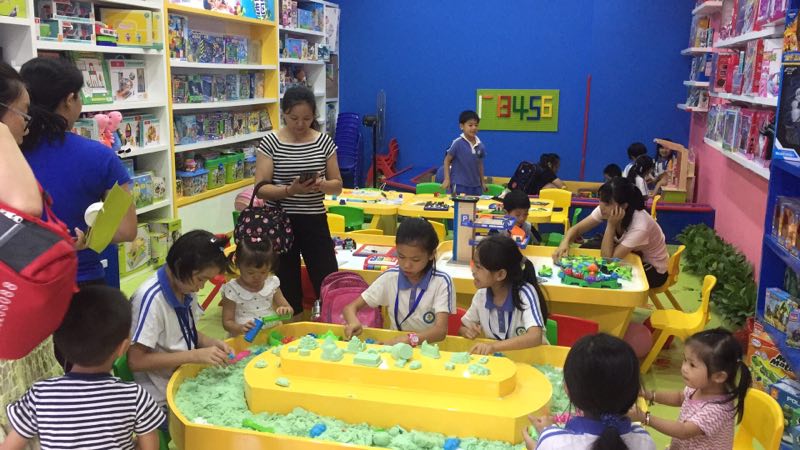 皇家0033990威尼斯天下招商战略启动，，，，，，接待各大玩具店加盟