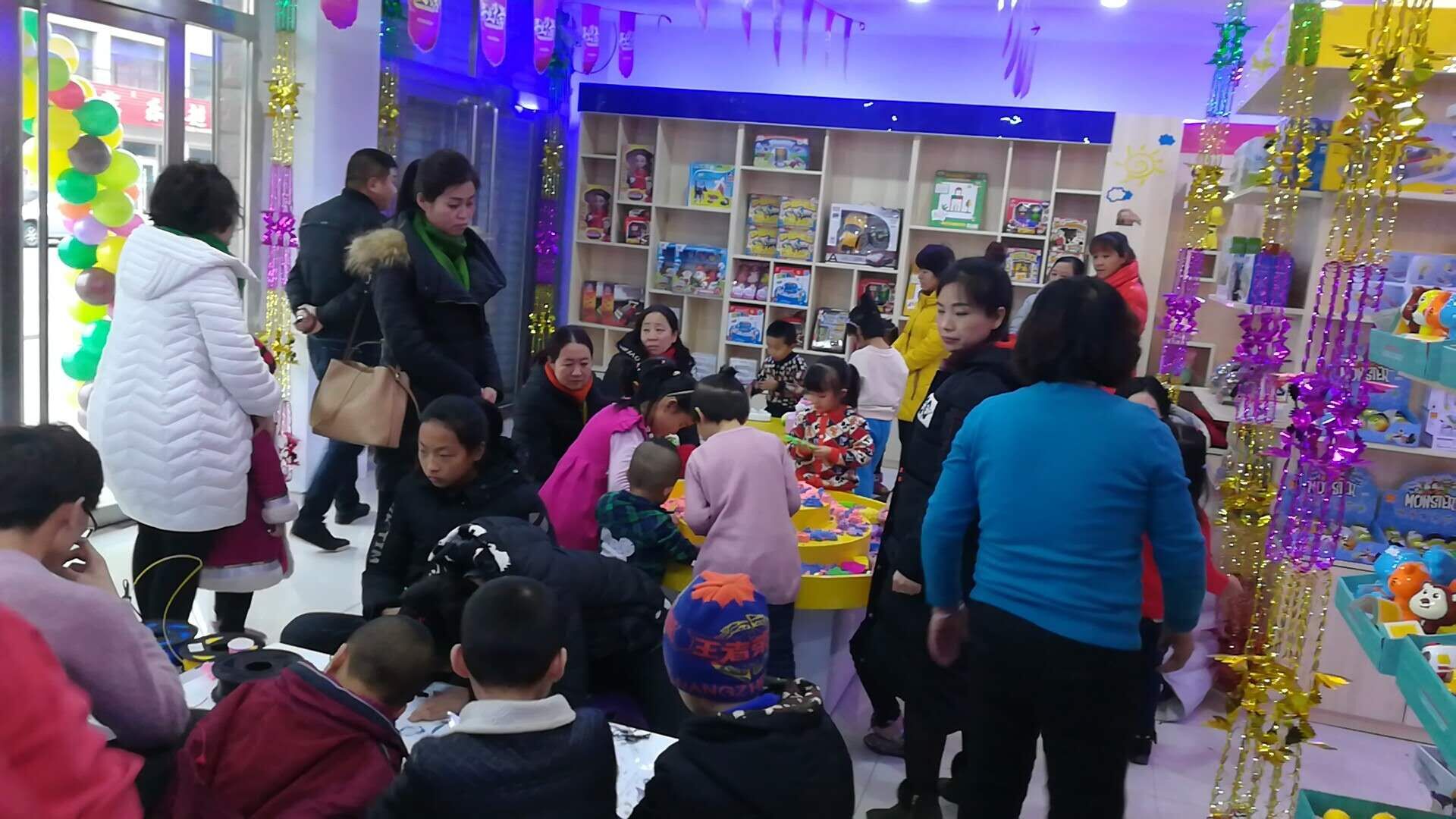 皇家0033990威尼斯玩具店加盟总部全力帮扶成绩未来