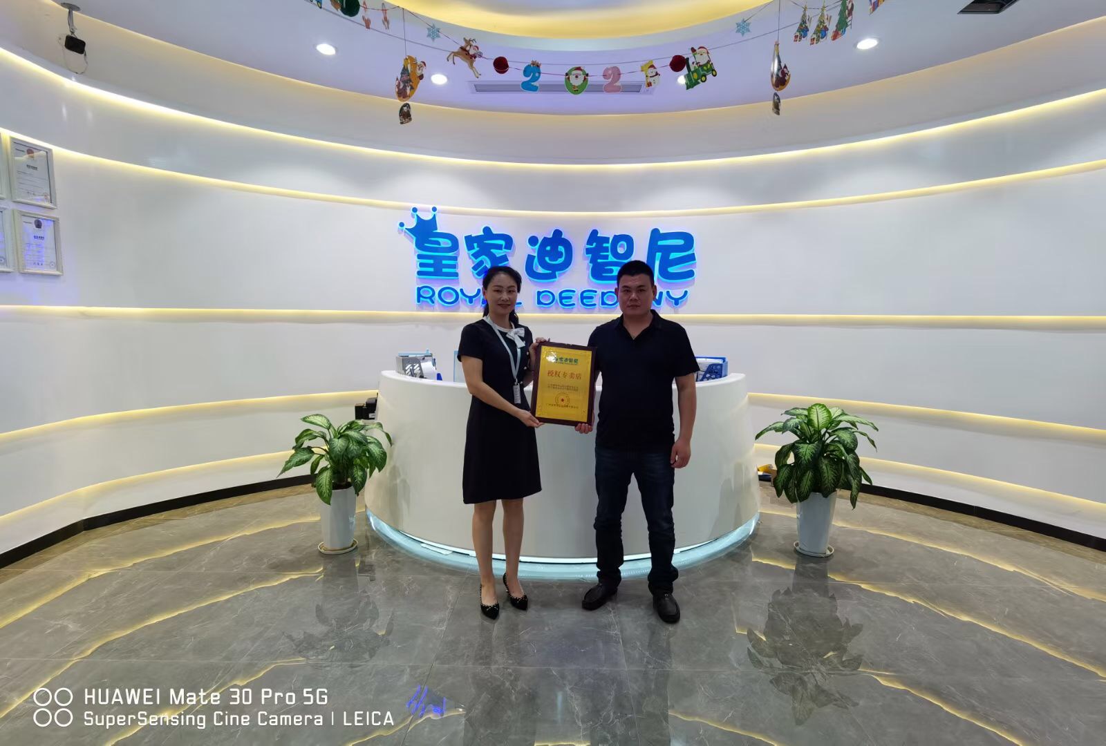 来报喜咯~恭喜安徽合肥骆先生加入皇家0033990威尼斯各人庭！