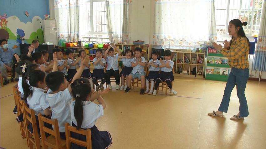 宝宝为何不肯意在幼儿园拉便便，，，，原因让家长揪心。。。。