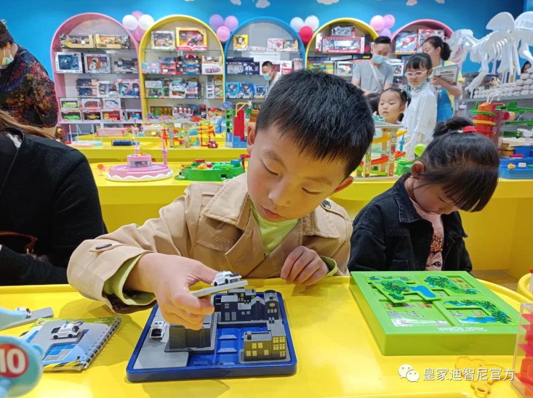 皇家0033990威尼斯 I 关于玩具品类分享大全。。。
