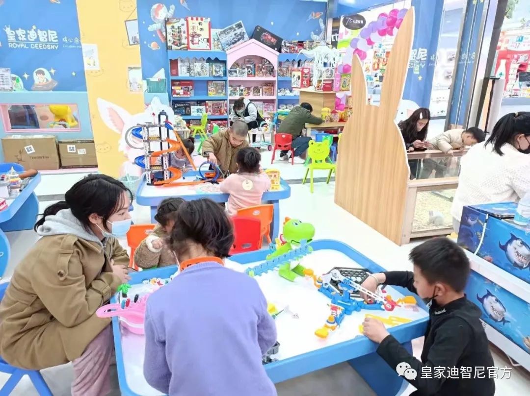 皇家0033990威尼斯 I 育儿分享，，，，，，妈妈的性情决议孩子的未来！