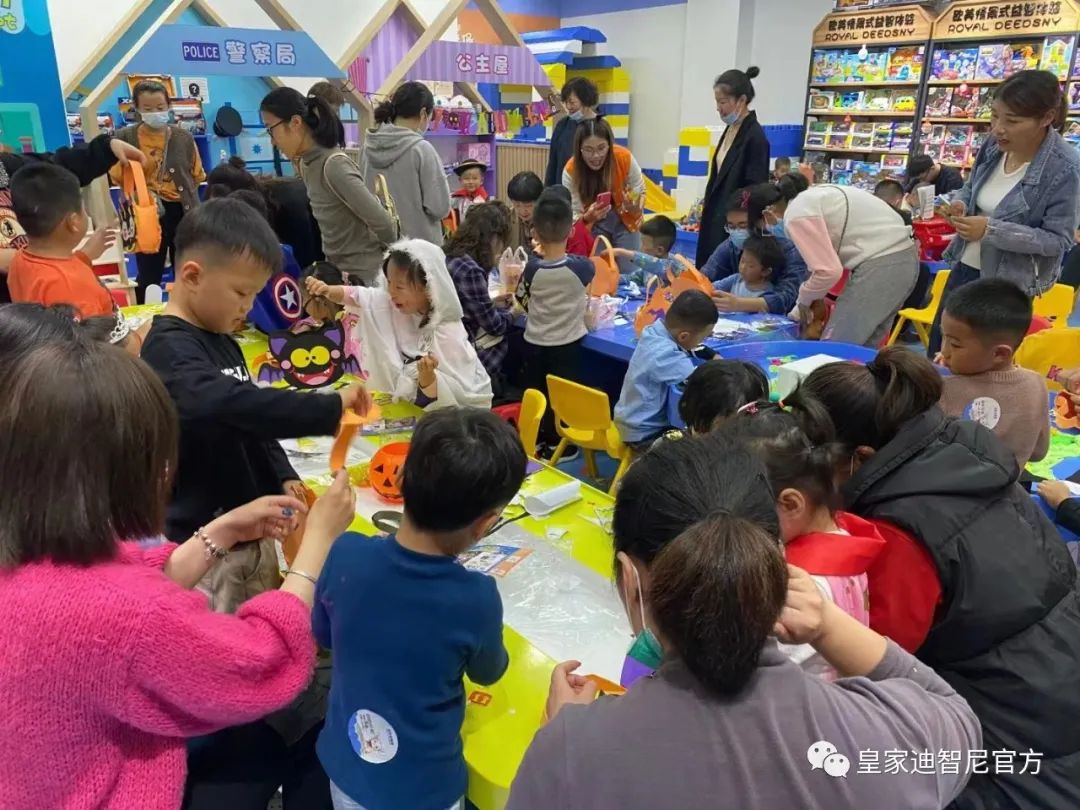 皇家0033990威尼斯 I 为什么家里不要再囤积玩具，，，，对孩子危险许多。。。。。。。。。。。。