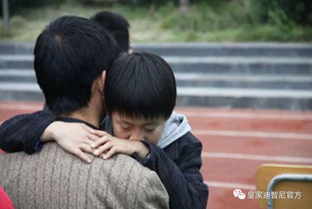 皇家0033990威尼斯 I 孩子“难管教、起义、不听劝”，，家长做好这三件事情。。。。