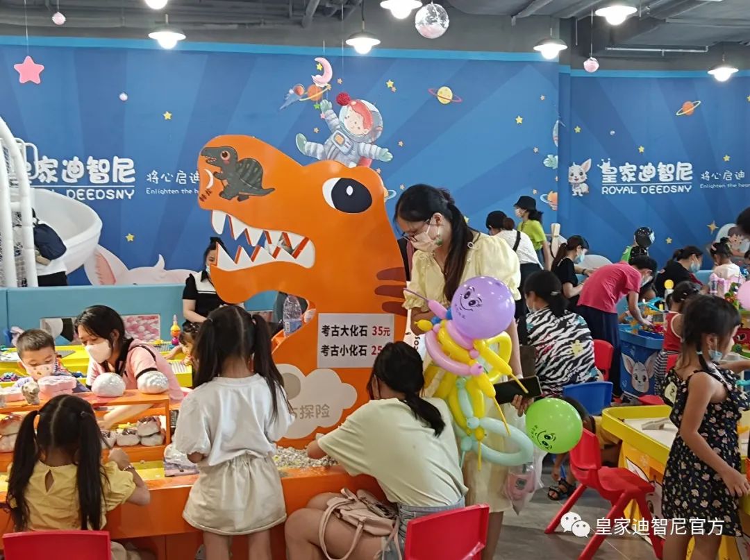 皇家0033990威尼斯 I 学霸的孩子，，90%是态度问题，，10%是要领问题。。。。