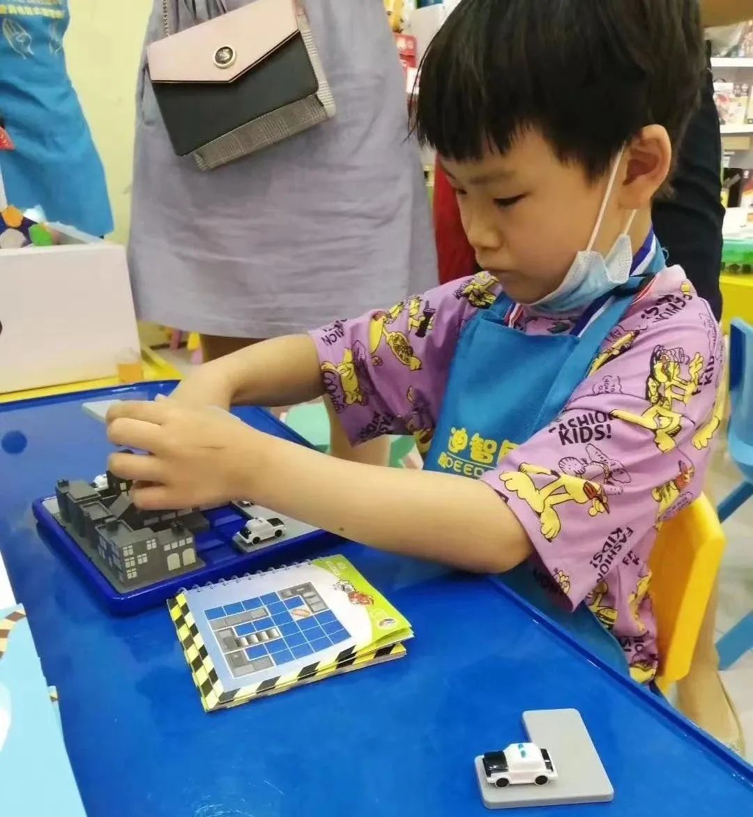 皇家0033990威尼斯 I 火爆的益智闯关玩具，，，，，，对孩子有什么利益呢？？？