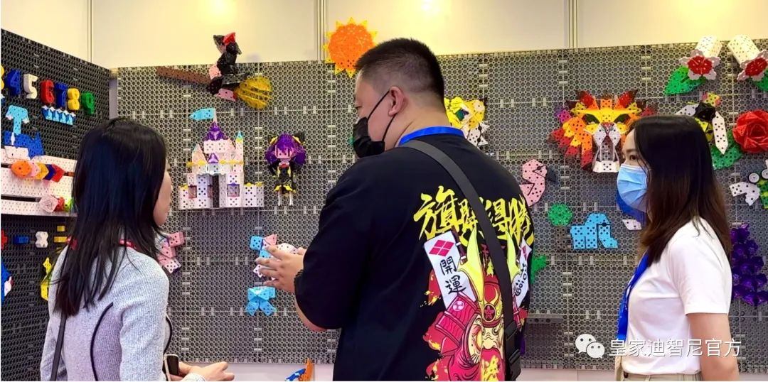 皇家0033990威尼斯 I 让我们一起相约深圳玩具展！