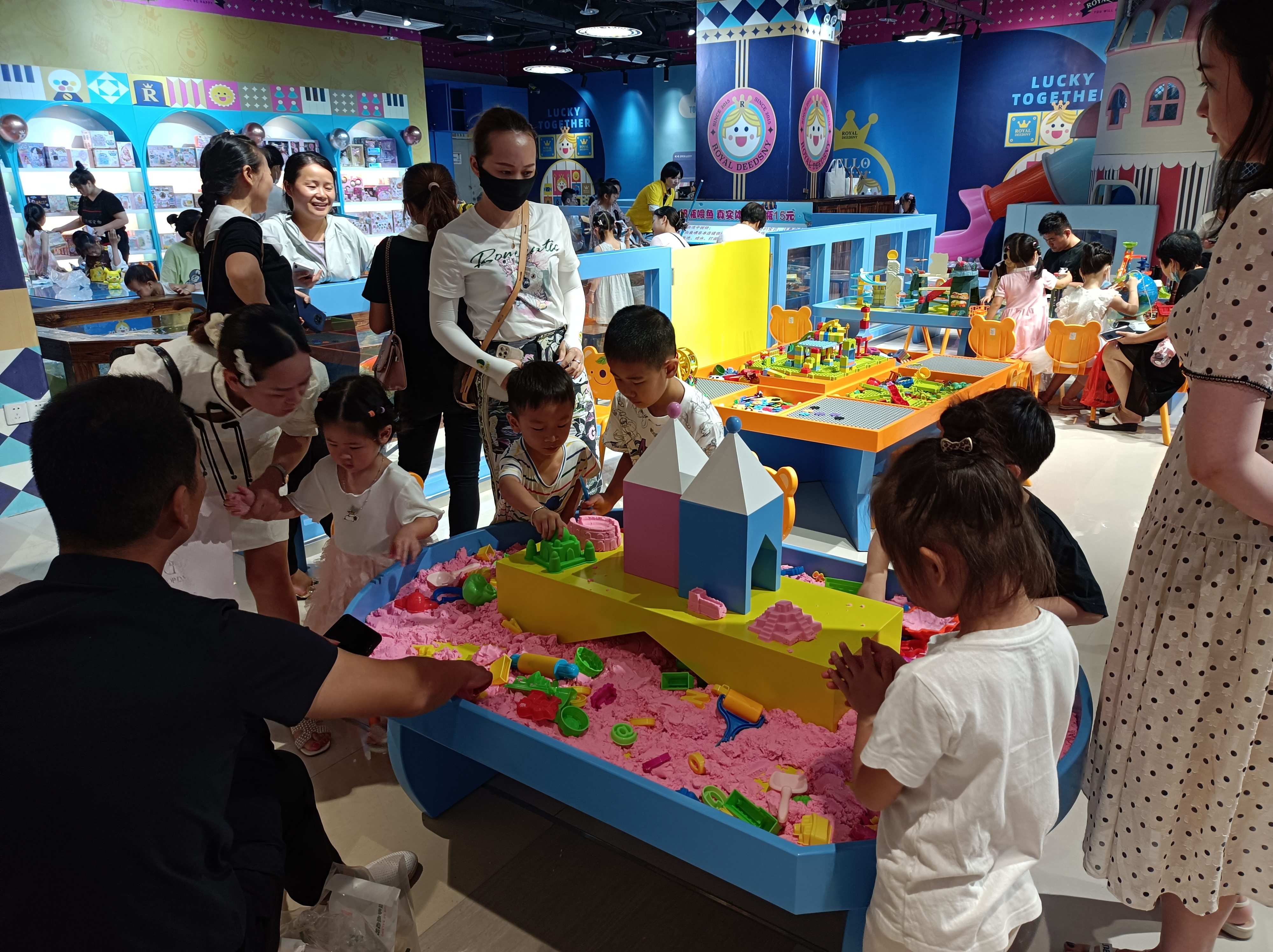 皇家0033990威尼斯 I 怎样指导客户更好的开卡，，提高店肆成交率！