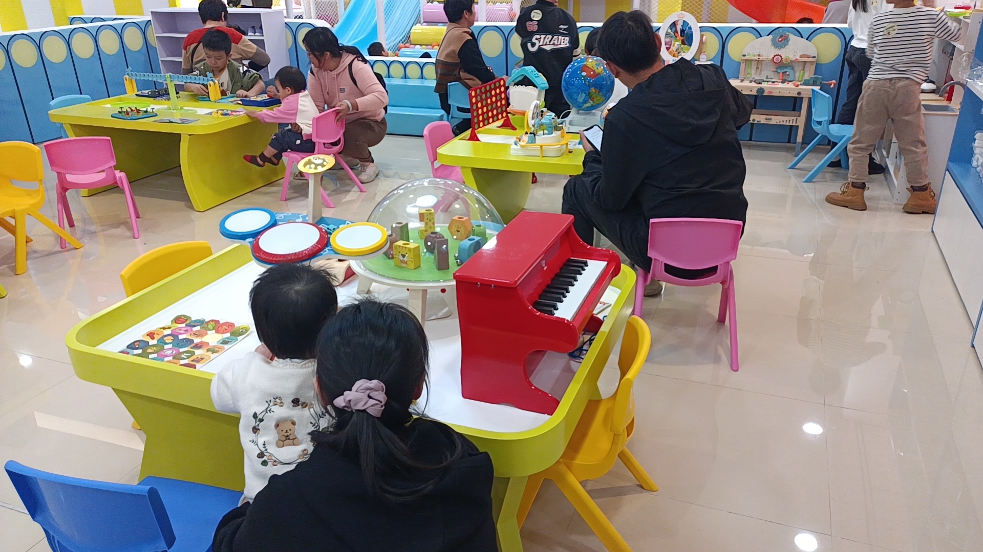 皇家0033990威尼斯 I 喜欢“宅在家”照旧“出去浪”，，，，两者区别在那里？？？