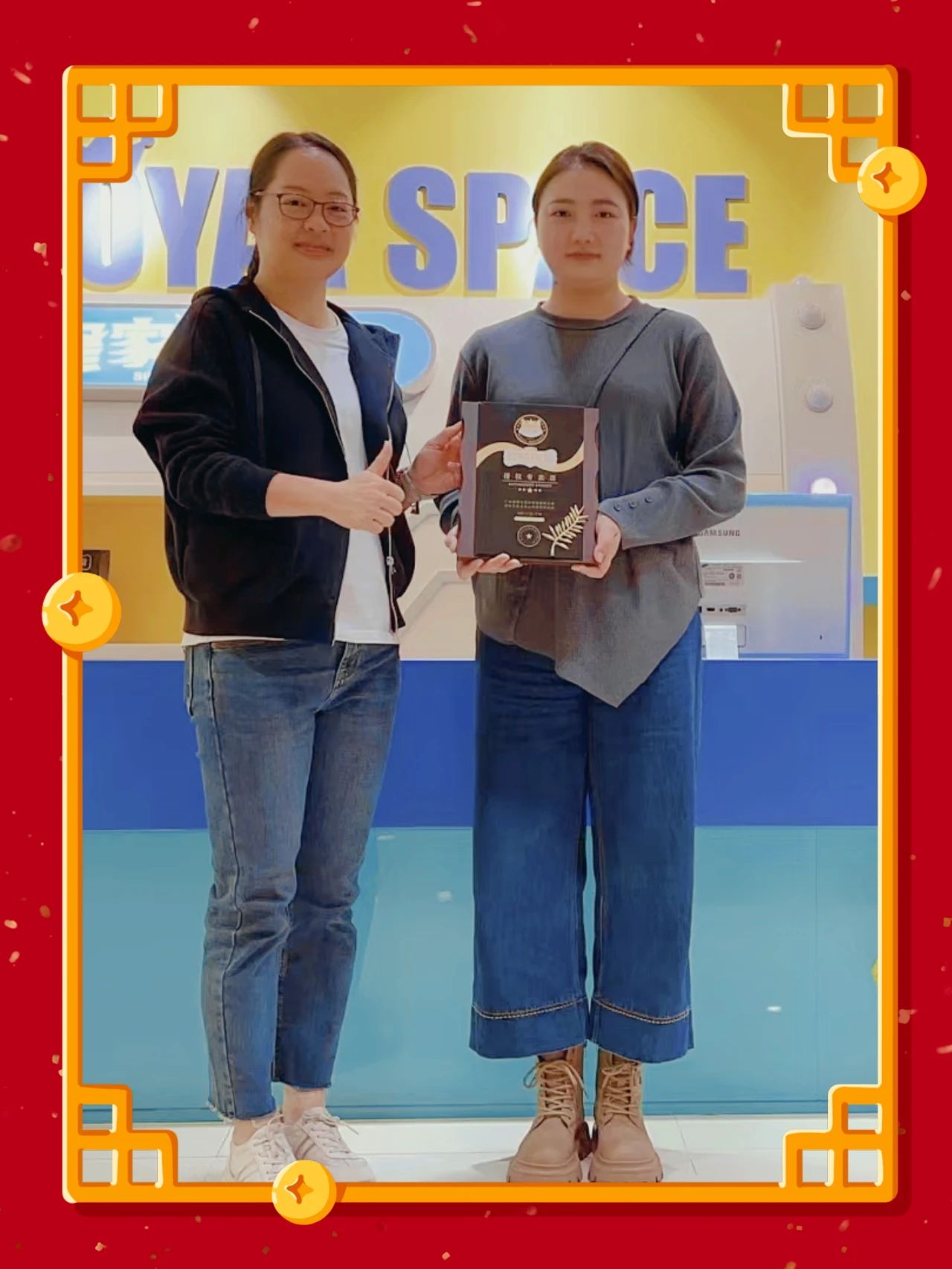皇家0033990威尼斯 I 热烈祝贺河北马女士乐成签约