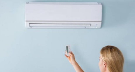 炎炎夏日，，，，，宝宝在空调房间究竟好欠好