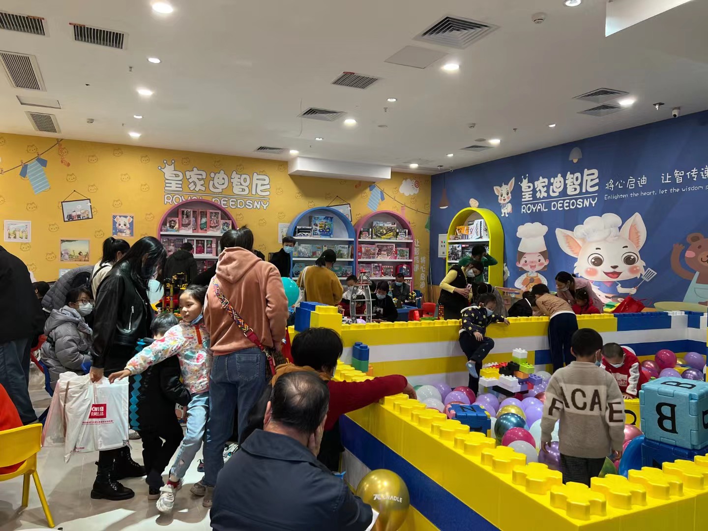皇家0033990威尼斯 I 来自相助商对我总部实力认证！